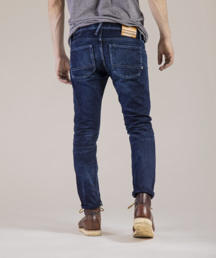 Hug 03CA Deep Indigo, Size 28 and 29