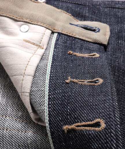 Joel 016KN Savage Left